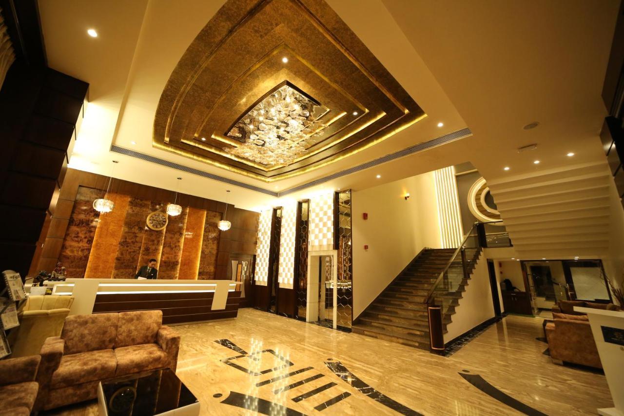 Hotel Prince Viraj Jabalpur Esterno foto
