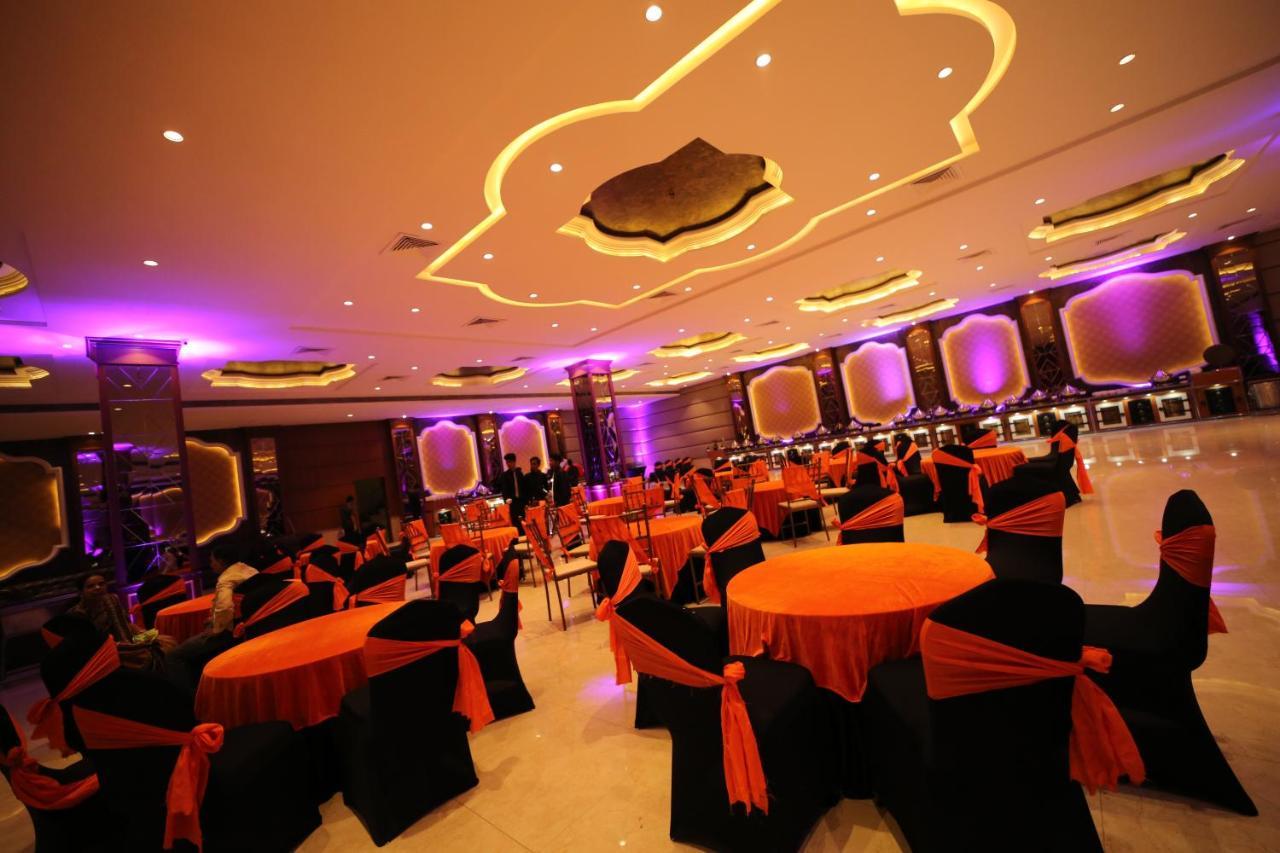 Hotel Prince Viraj Jabalpur Esterno foto