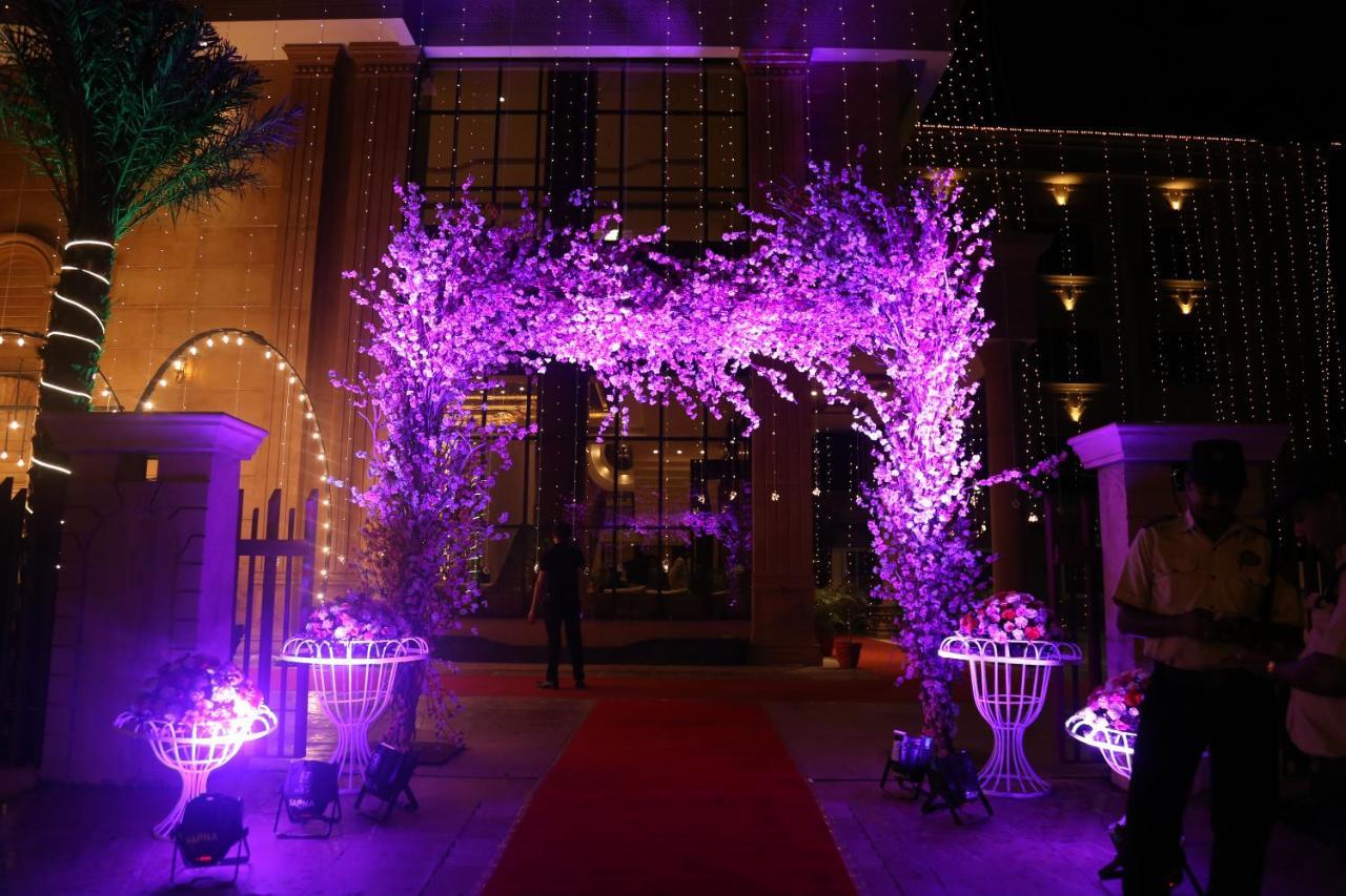 Hotel Prince Viraj Jabalpur Esterno foto