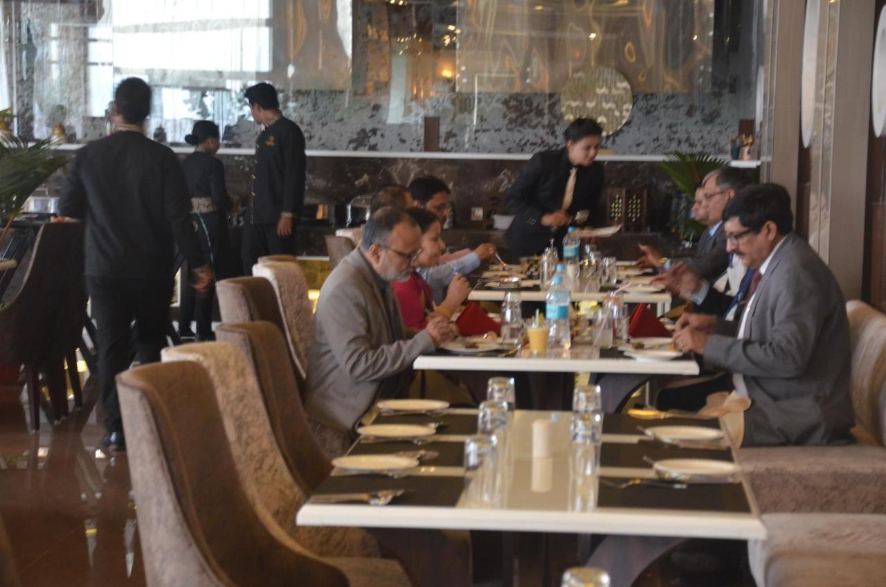 Hotel Prince Viraj Jabalpur Esterno foto